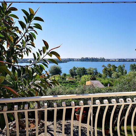 Sul Lago Dorato แตร์ราชินา ห้อง รูปภาพ